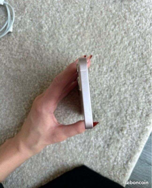 IPhone 13 (image 7)