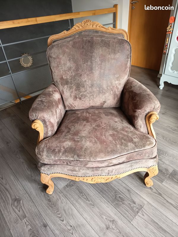 Fauteuil marron (image 1)