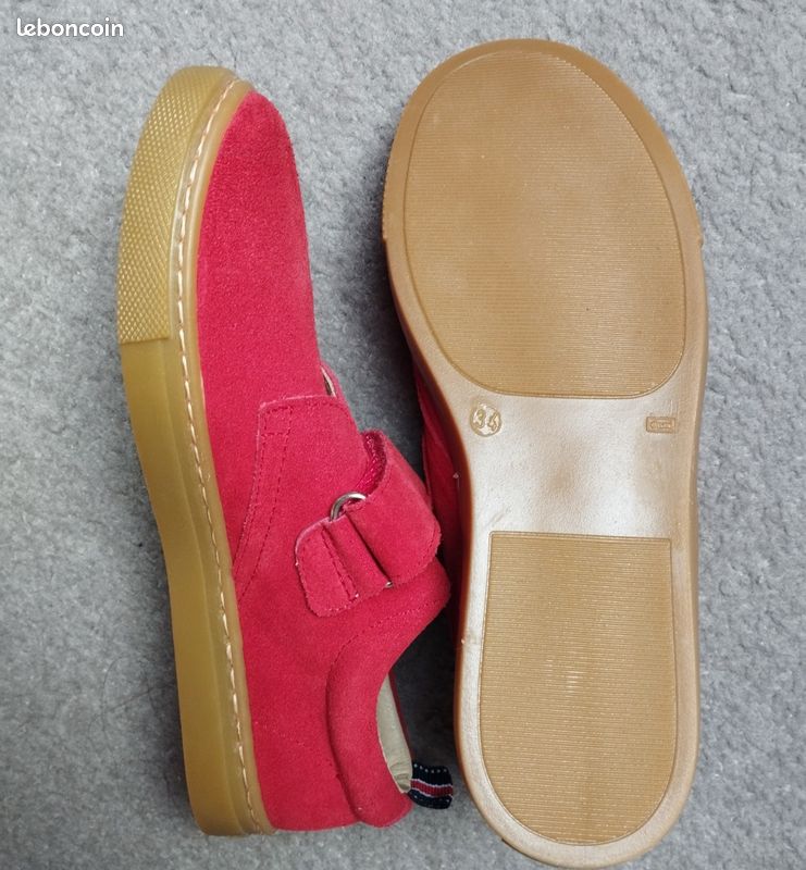 Chaussures en cuir neuves T 34 (image 2)