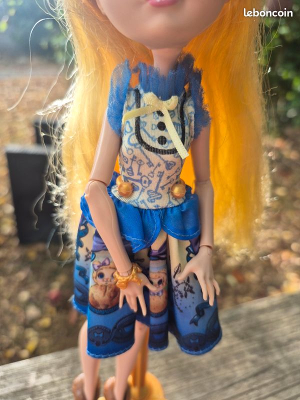 Blondie Lockes Signature Ever After High (image 3)