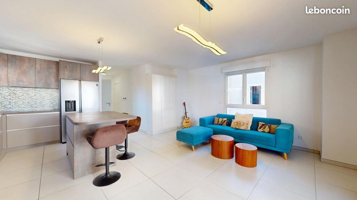 Appartement 3 pièces 85 m² · à Annemasse · 85 m² · 2 250 €/mois
