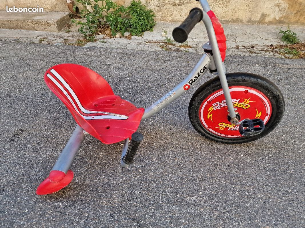 Vélo dérapant Flash Rider 360 RAZOR (image 3)