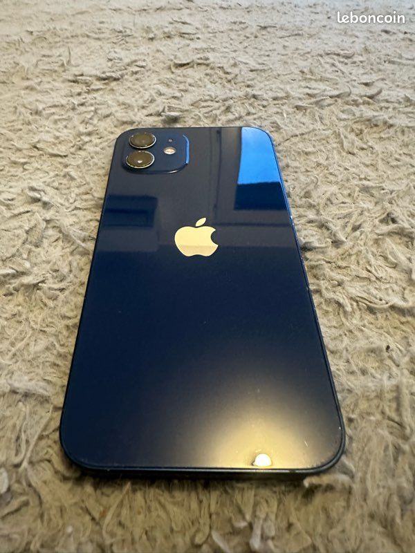 IPhone 12 Blue 128GB (image 2)