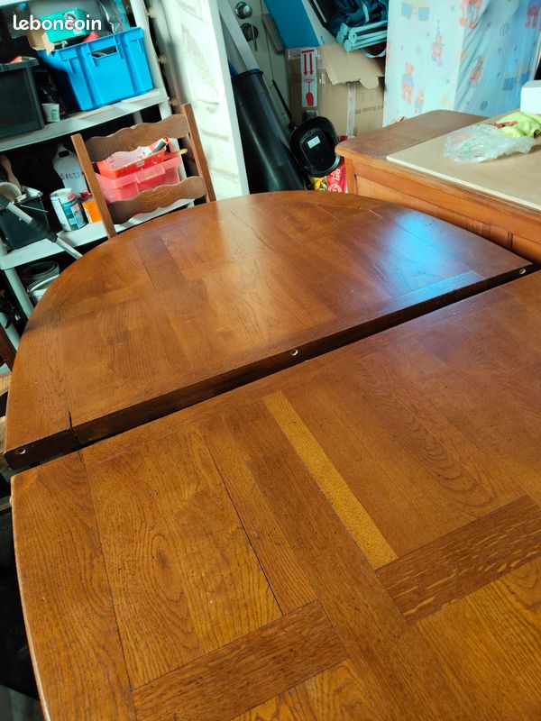 Table (image 4)