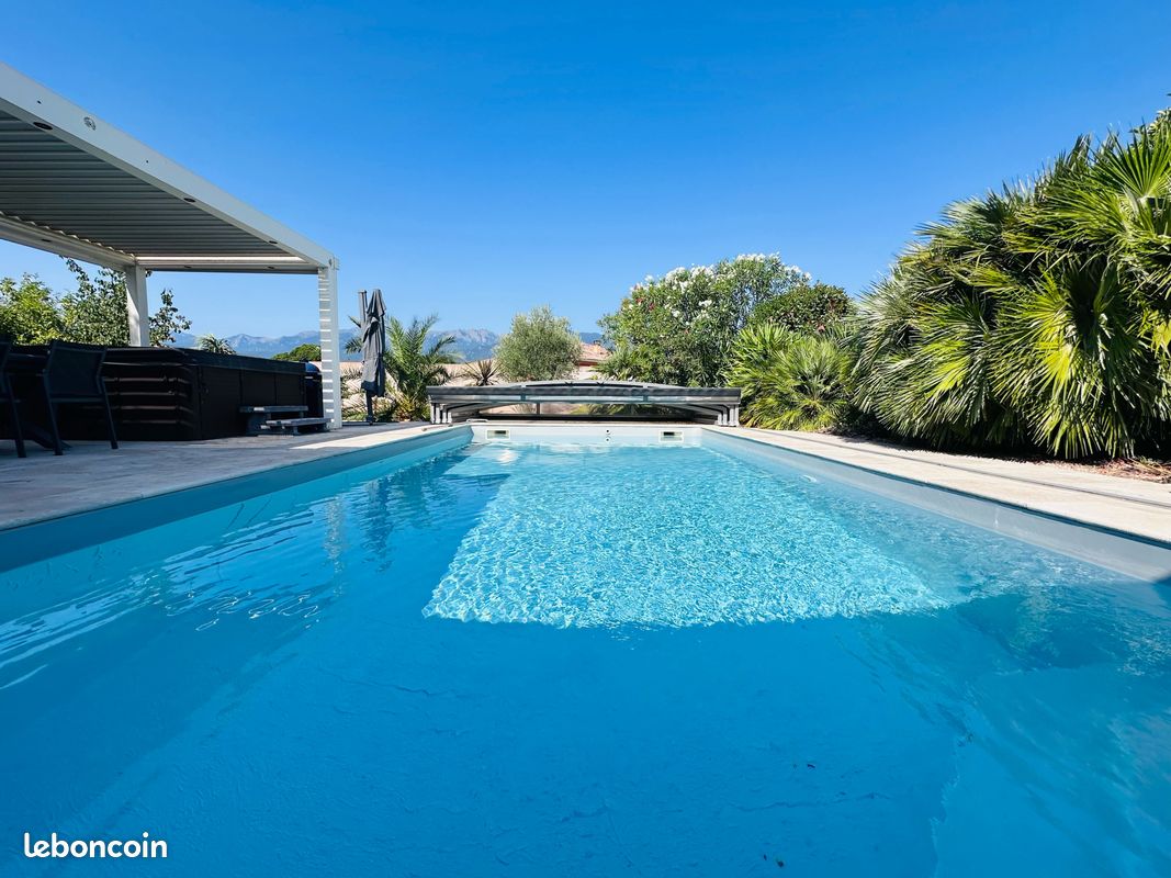 Maison 6 pièces 174 m² · à Ghisonaccia · 174 m² · 638 000 €