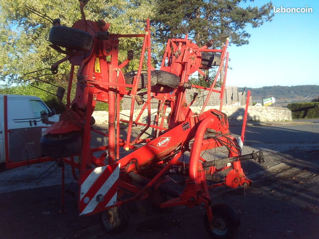 Kuhn GF 7702 (image 2)