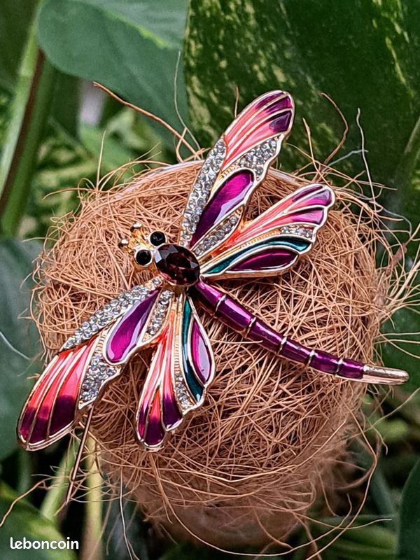 Broche élégante doré Libellule couleur violet brillante Pierres femme (image 3)
