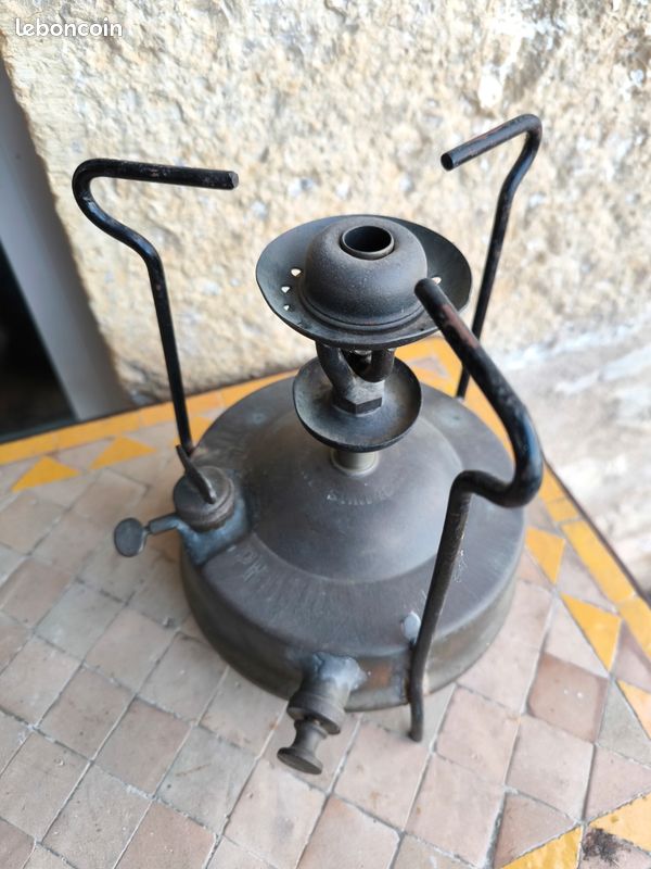 réchaud a pétrole pigeon 1930/40 laiton
