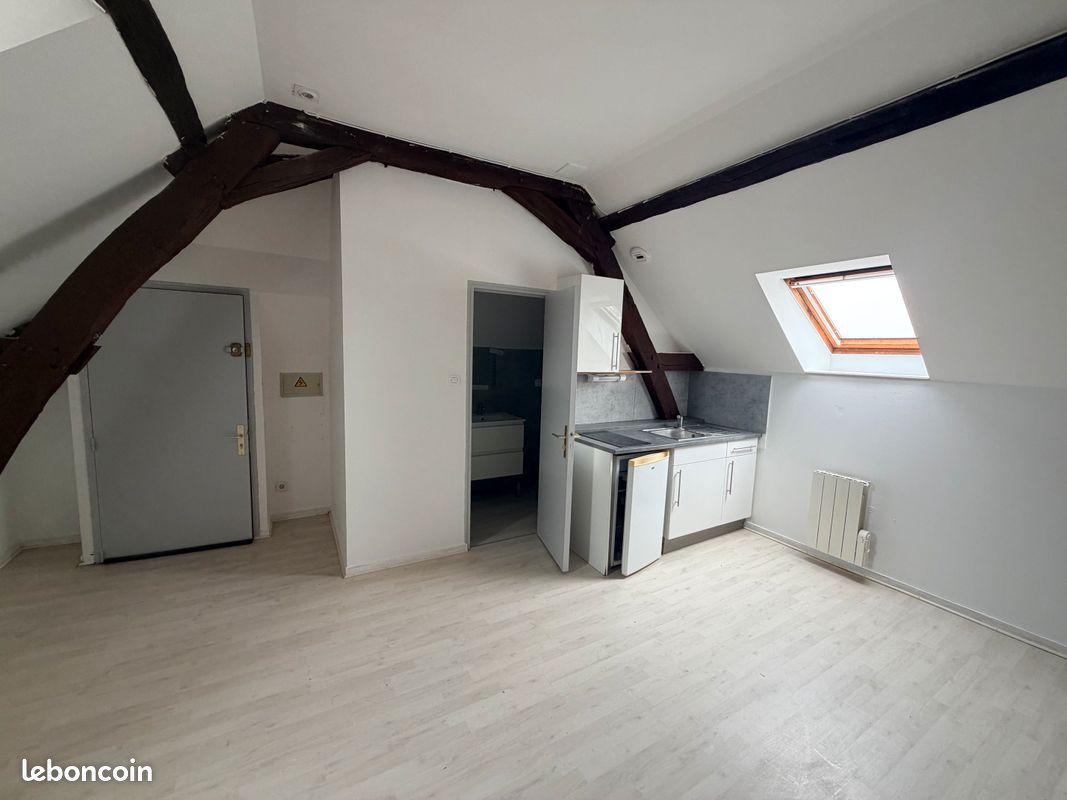 Appartement 1 pièce 25 m² · à Sablé-sur-Sarthe · 25 m² · 340 €/mois