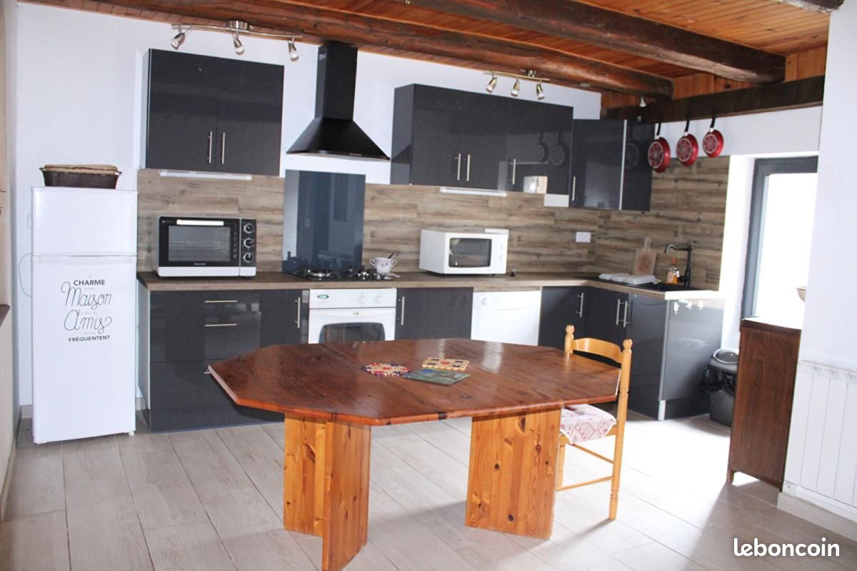 Maison 5 pièces 72 m² · à La Bastide-Puylaurent · 72 m² · 120 000 €