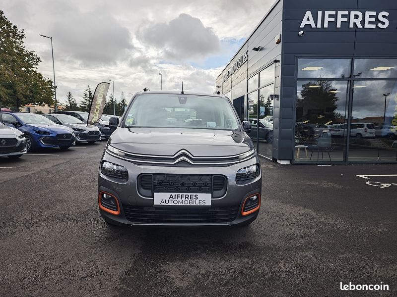 Citroën Berlingo III 1.5 BLUEHDI S&S - 130 BV EAT8 M SHINE (image 2)