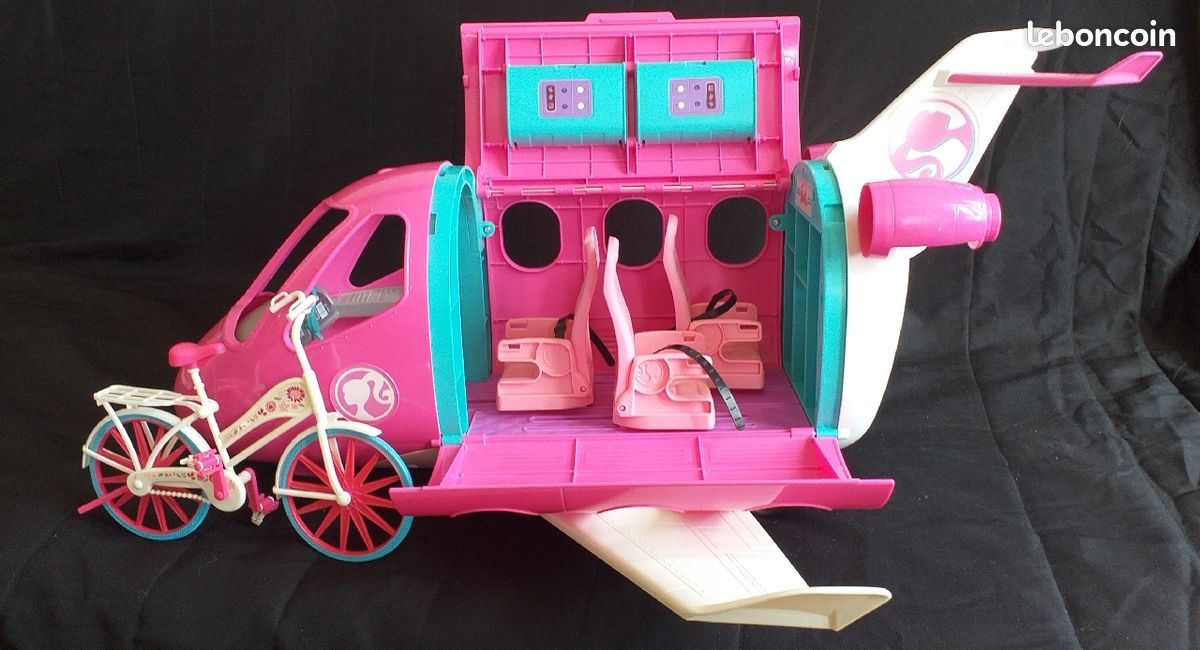 Avion Barbie (image 1)