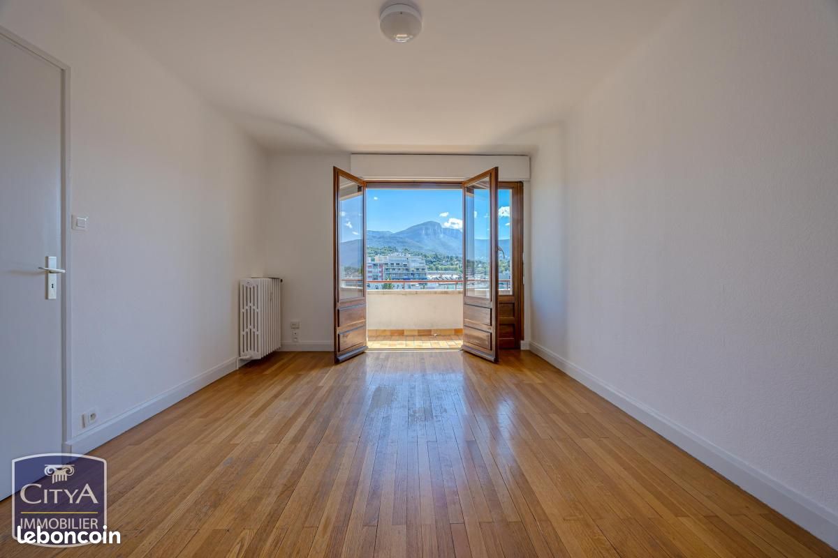Appartement 2 pièces 43 m² · à Chambéry · 43 m² · 152 000 €