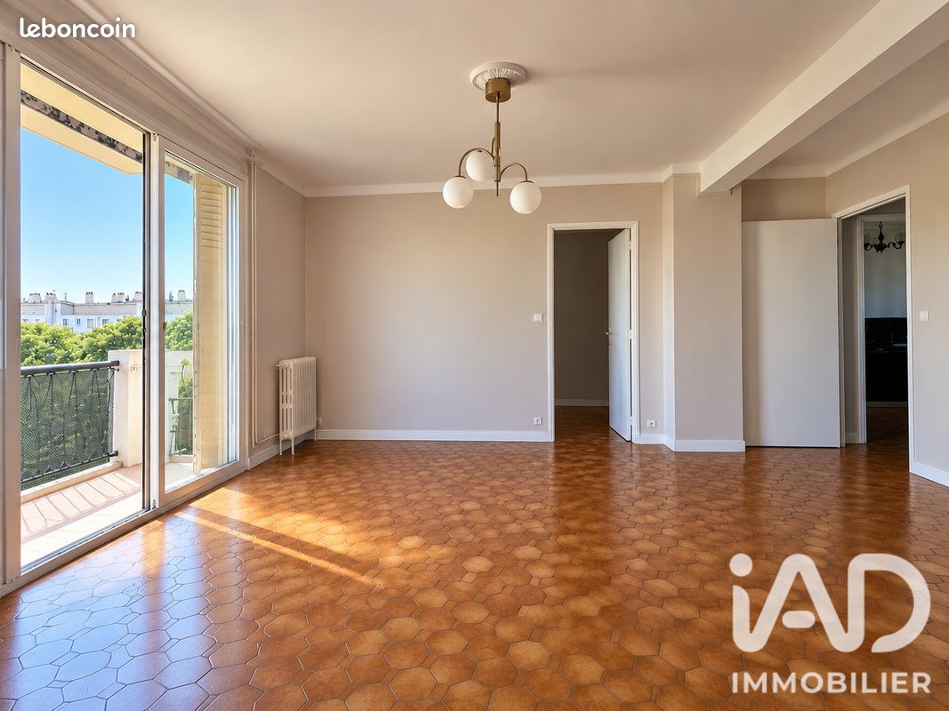 Appartement 4 pièces 67 m² · à Marseille · 67 m² · 182 000 €