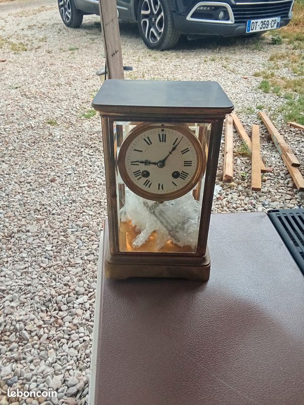 Pendule de voyage (image 1)