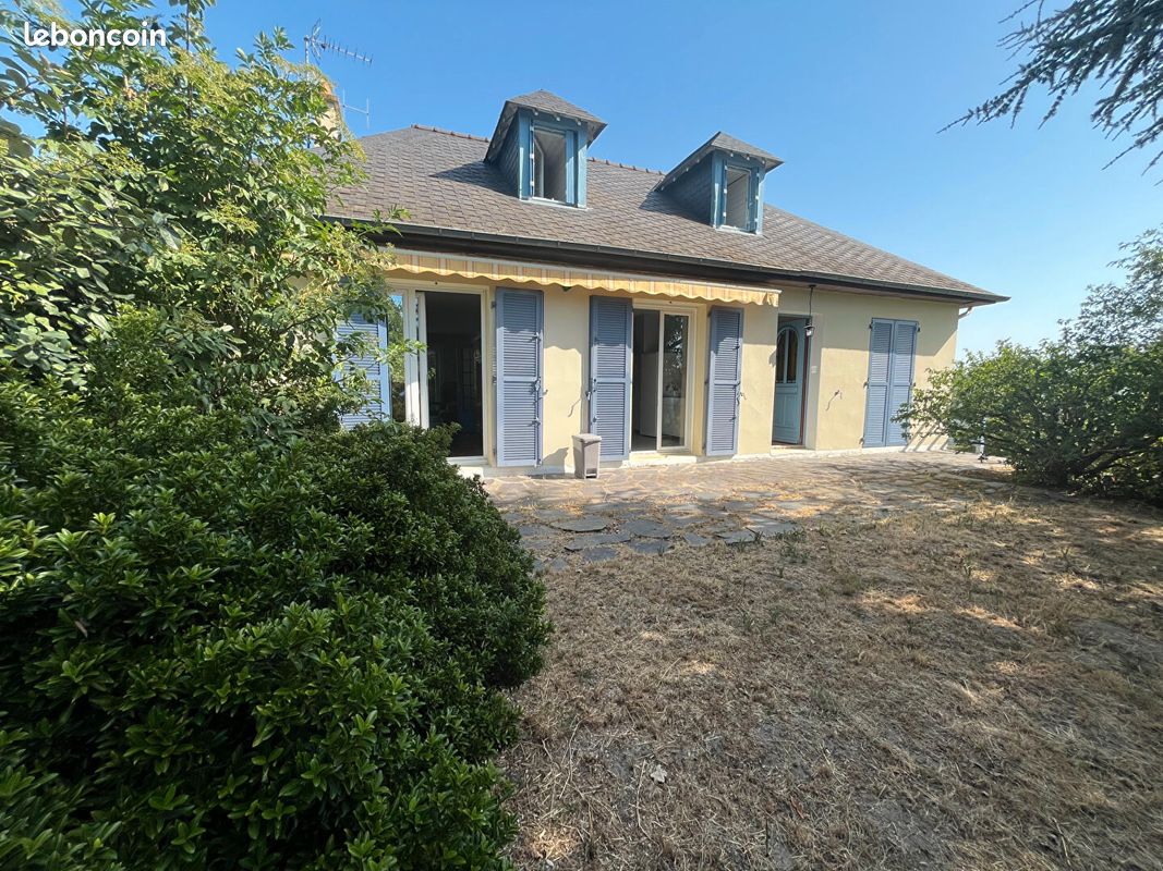 Maison 6 pièces 148 m² · à Verrières-en-Anjou · 148 m² · 322 400 €