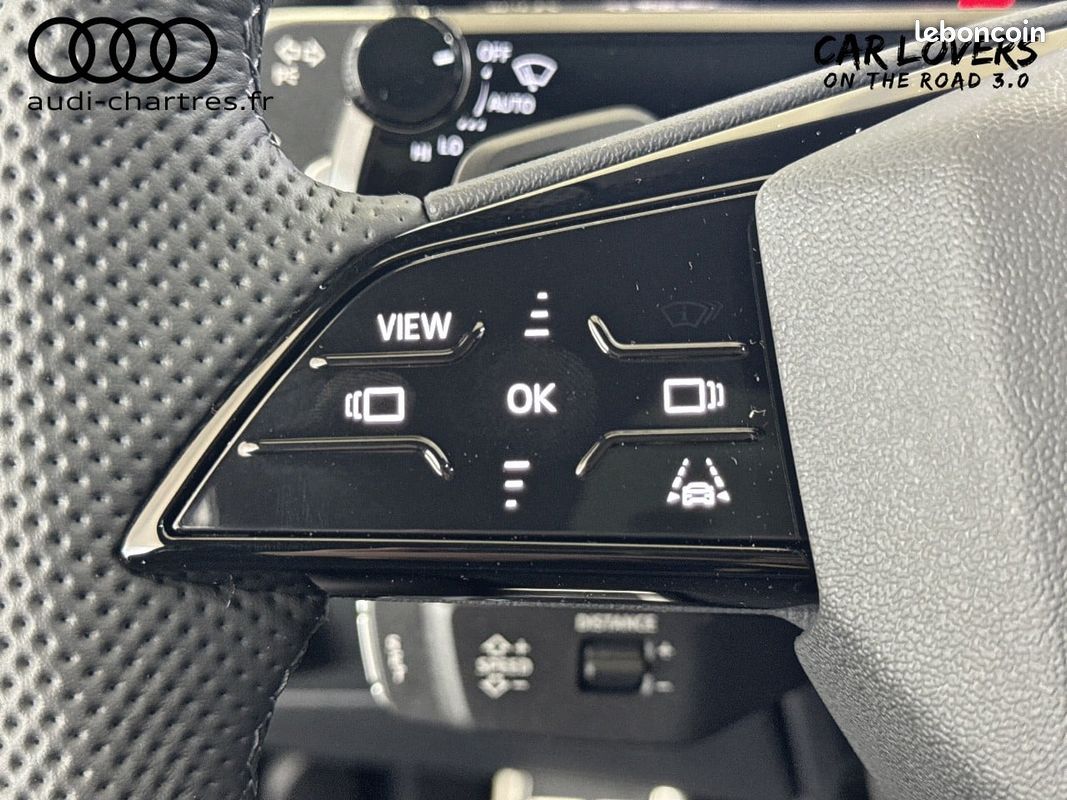 AUDI Q3 e-hybrid 272 ch S tronic 6 S line (image 24)