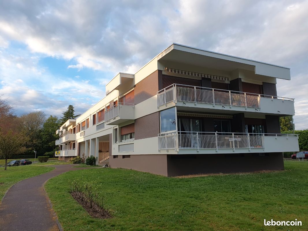 Appartement 4 pièces 101 m² · à Mont-Saint-Aignan · 101 m² · 350 000 €