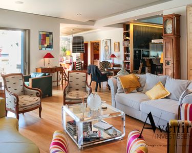 Maison 1 050 000 € - 280 m²