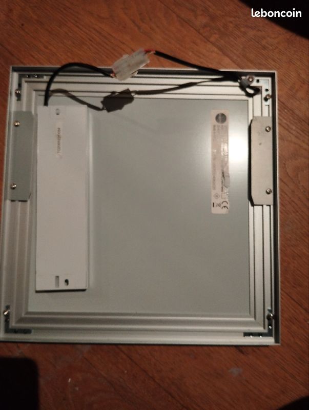 Panneau Led salle de bain (image 3)