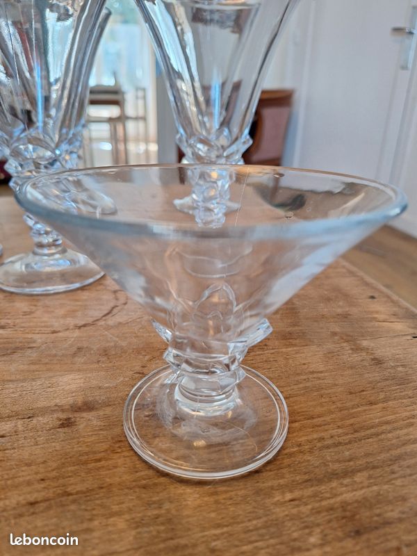 Coupe à glace en verre (image 2)