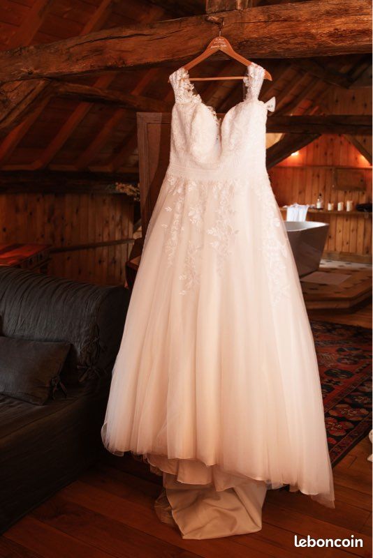 Robe de mariée (image 1)