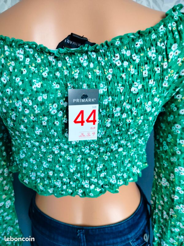 Haut Crop Fleuri Taille 12 - Marque Edge Street - Bretelles Spaghetti Sans Manches