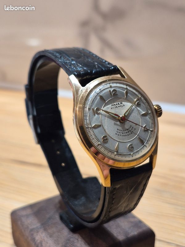 Montre Mécanique Homme Vintage Avia 17 Rubis - Pour Réparation Ou Collection