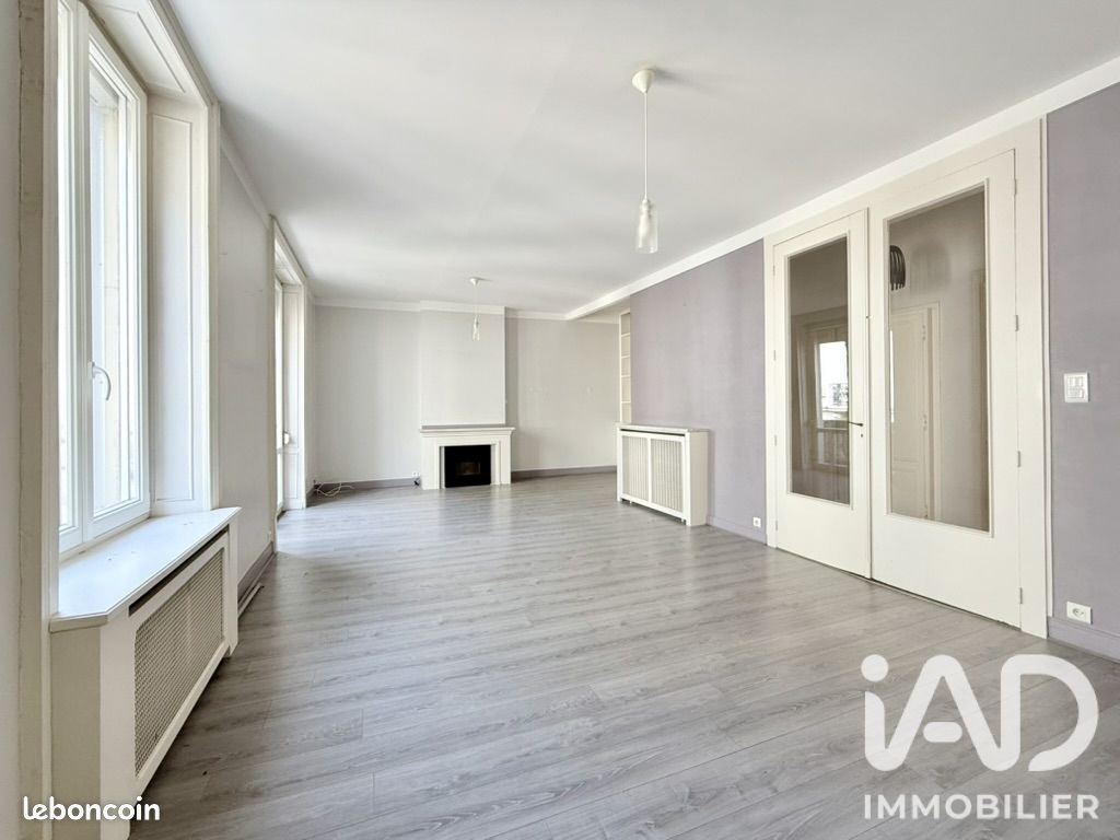 Appartement 6 pièces 165 m² · à Épinal · 165 m² · 179 000 €