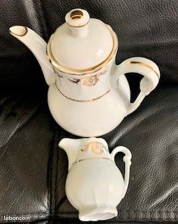 Cafetière+ pot de lait en porcelaine ancienne du "Berry" (image 2)