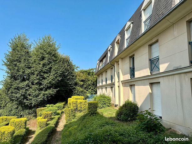 Studio 1 pièce 20 m²