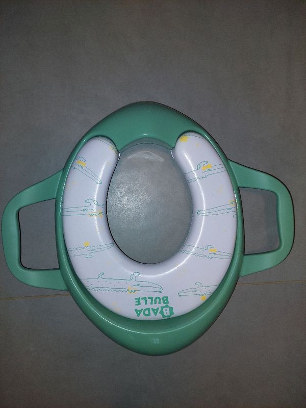 Réducteur de toilette pliable crocodile : Badabulle