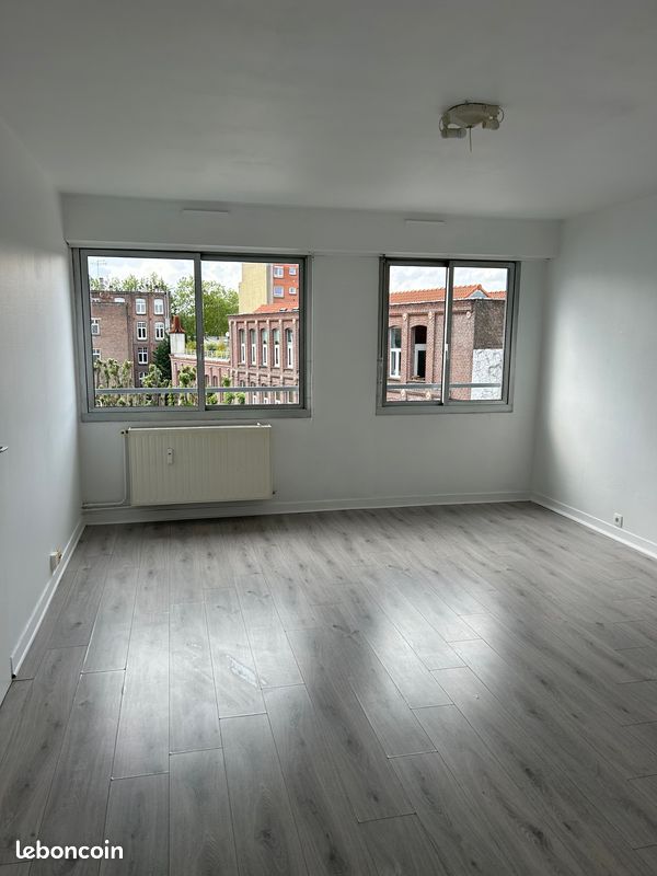 Appartement 1 pièce 33 m² · à Lille · 33 m² · 615 €
