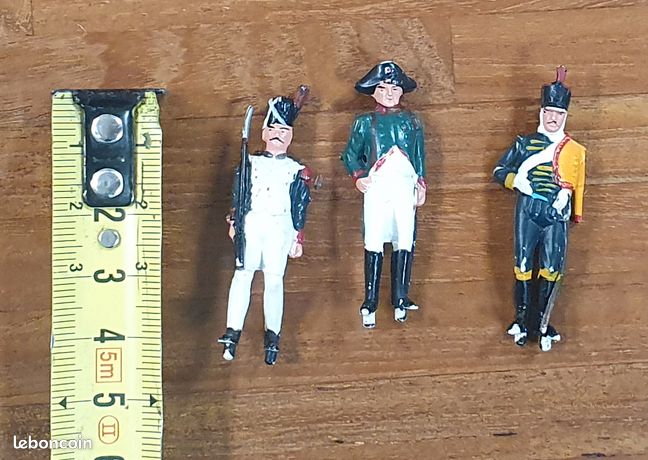 SOLDATS DE PLOMB NAPOLEON Starlux Lot de 8 cavaliers collection Atlas