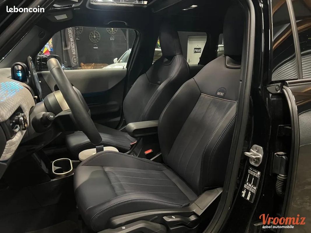 Mini Mini COOPER 5 portes 1.5 156ch DKG7 Favoured *Toit ouvrant Volant Chauffant (image 16)