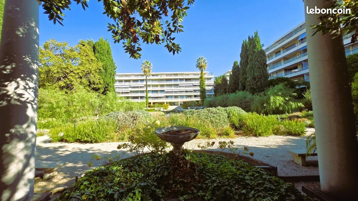 Appartement 2 pièces 62 m² · à Nice · 62 m² · 379 000 €