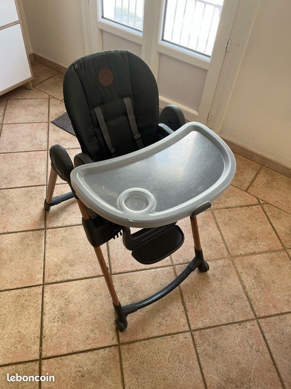 Chaise haute bébé maxi cosi (image 3)