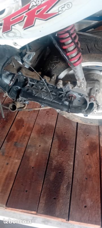 Bloc moteur kymco agility fr 2temps (image 1)
