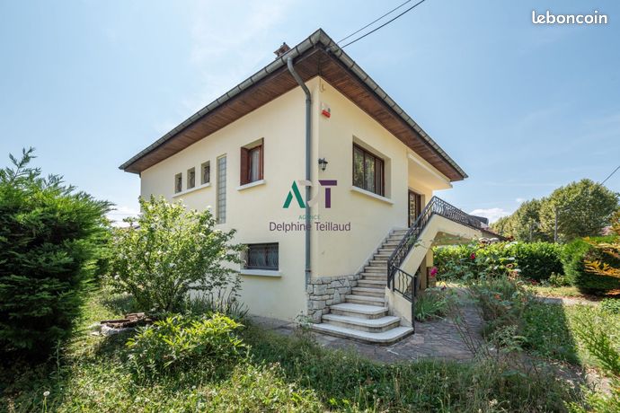 Maison 6 pièces 146 m² — 2