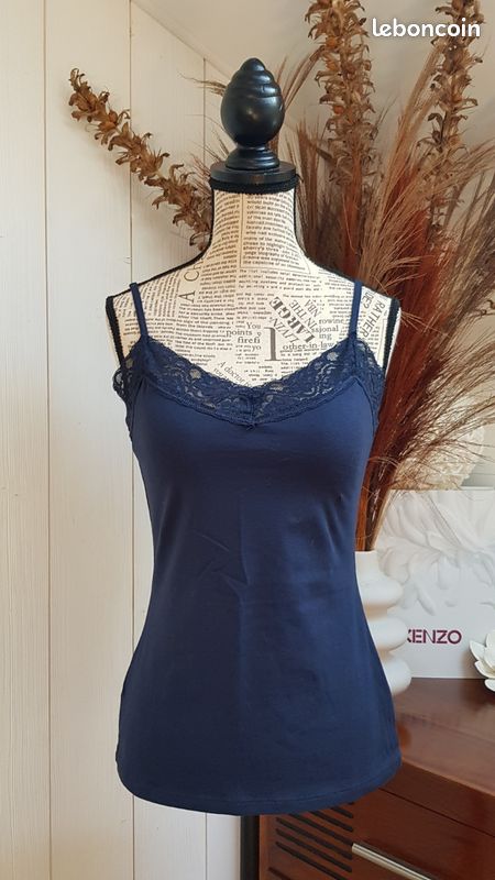 Top débardeur caraco bleu marine biais dentelle Neuf Vêtements