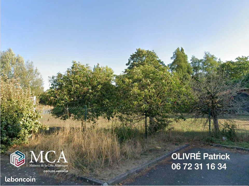 Terrain 1437 m² · à Périgny · 460 000 €