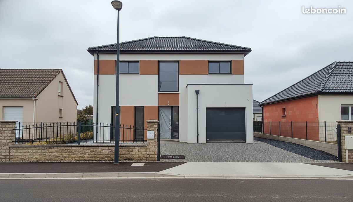 Maison 5 pièces 111 m² · à Villepinte · 111 m² · 325 000 €