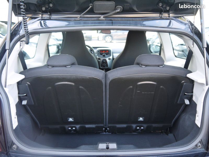 Citroen C1 VTI 69 FEEL / DISTRIBUTION A CHAINE (image 13)
