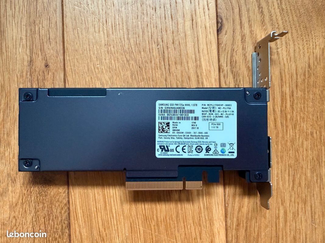 SSD Samsung PM1725a 1,6 To NVMe TLC usage mixte PCIe 3,1 x8 HHHL SSD 5DWPD (image 2)