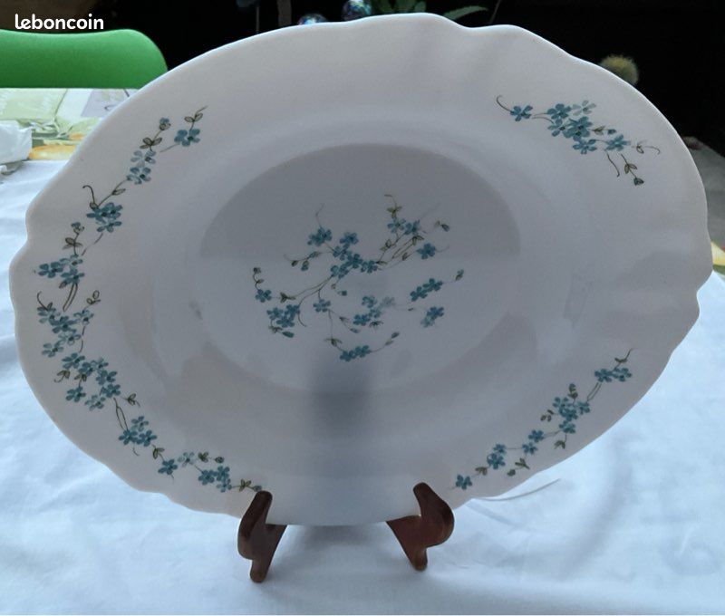 Grand Plat Rond Arcopal Véronica Motif Myosotis, Excellent état, Vintage