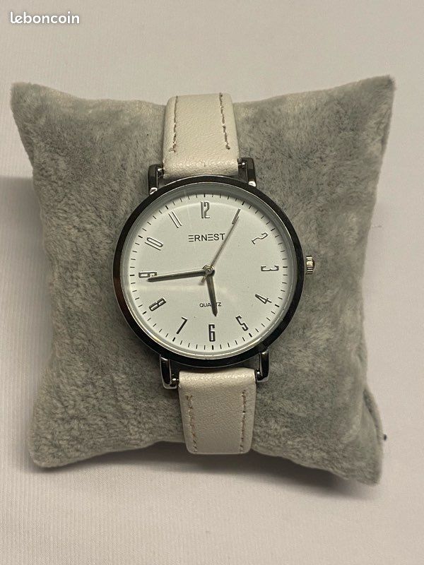 Montre femme Ernest blanche élégante – état neuf (image 4)