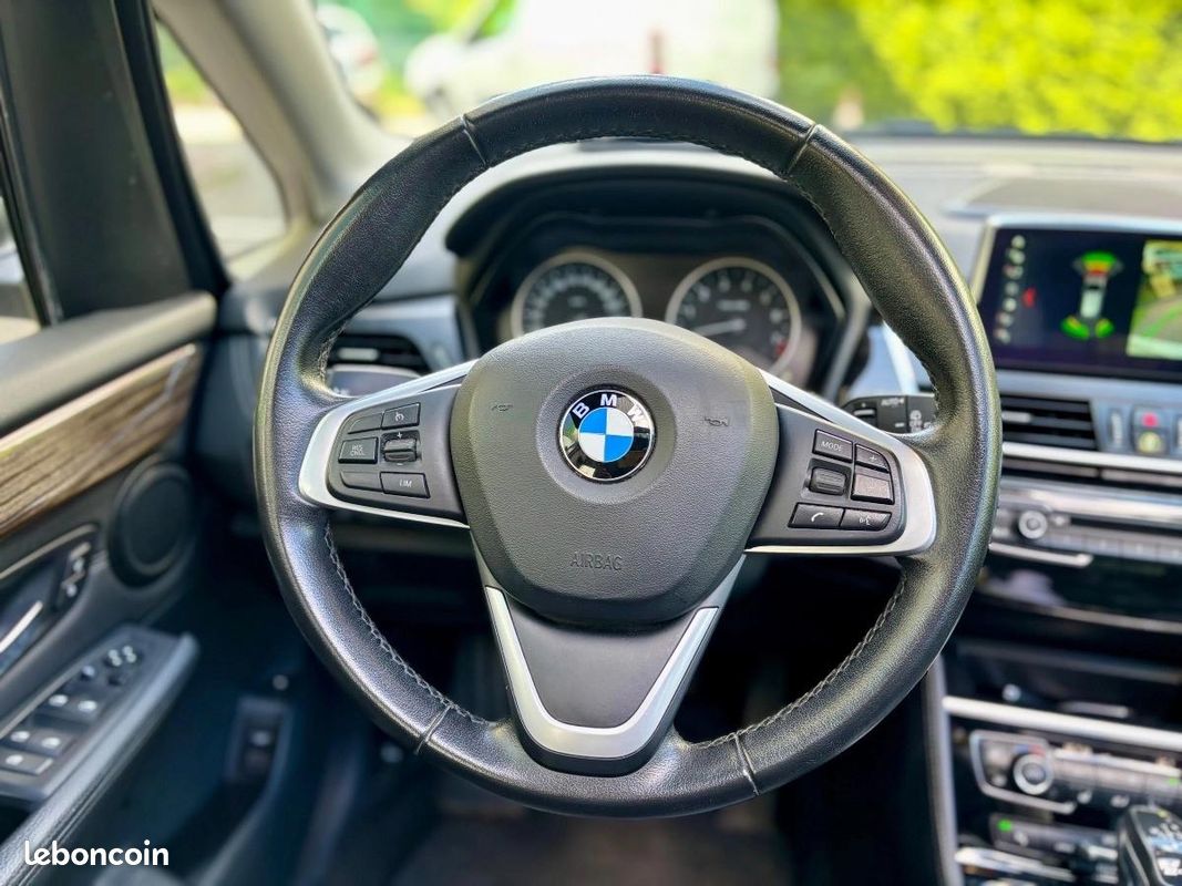 Bmw Serie 2 ACTIVE-TOURER 225xe HYBRID XDRIVE DKG - TOIT OUVRANT PANORAMIQUE - SUIVI BMW (image 15)