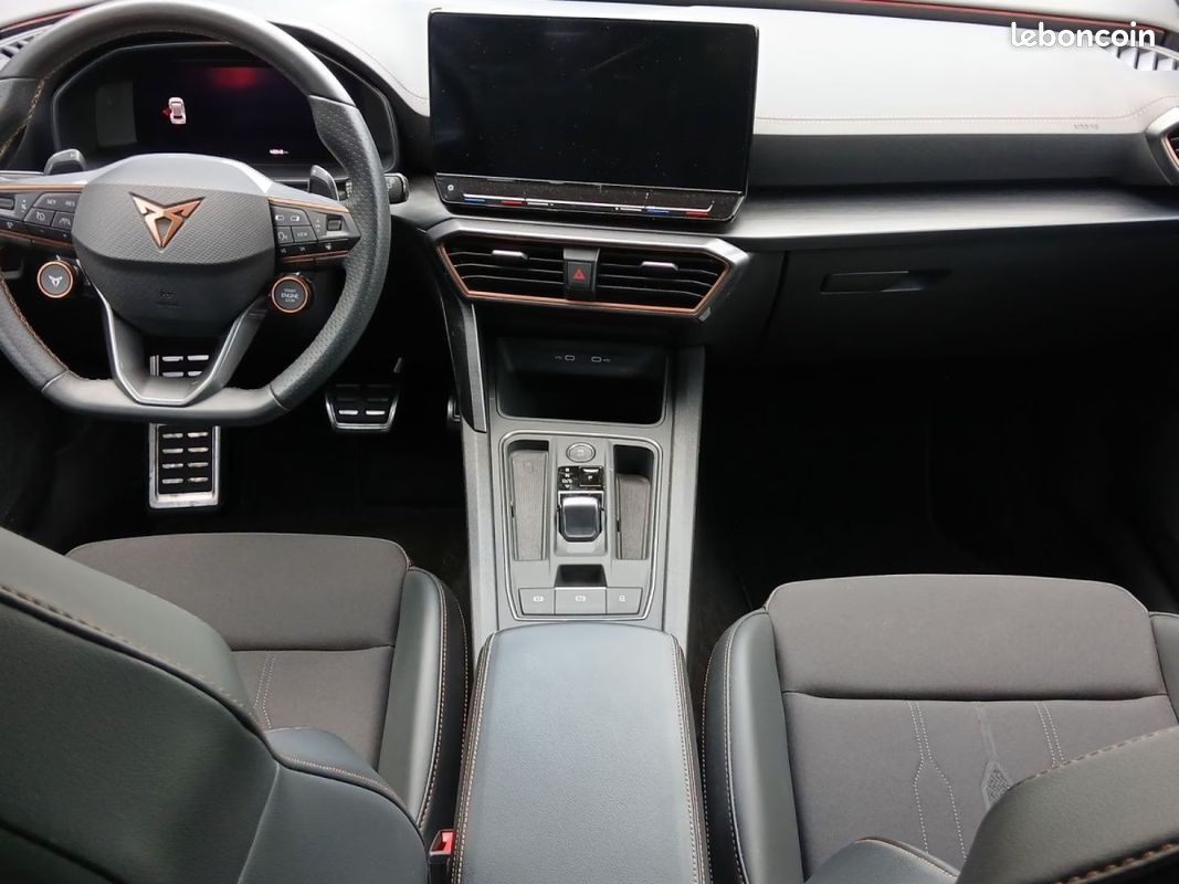 Cupra Formentor 1.4 e-HYBRID VZ 245 ch Attelage Gris Graphène Pack XL Autres modèles disponibles (image 9)