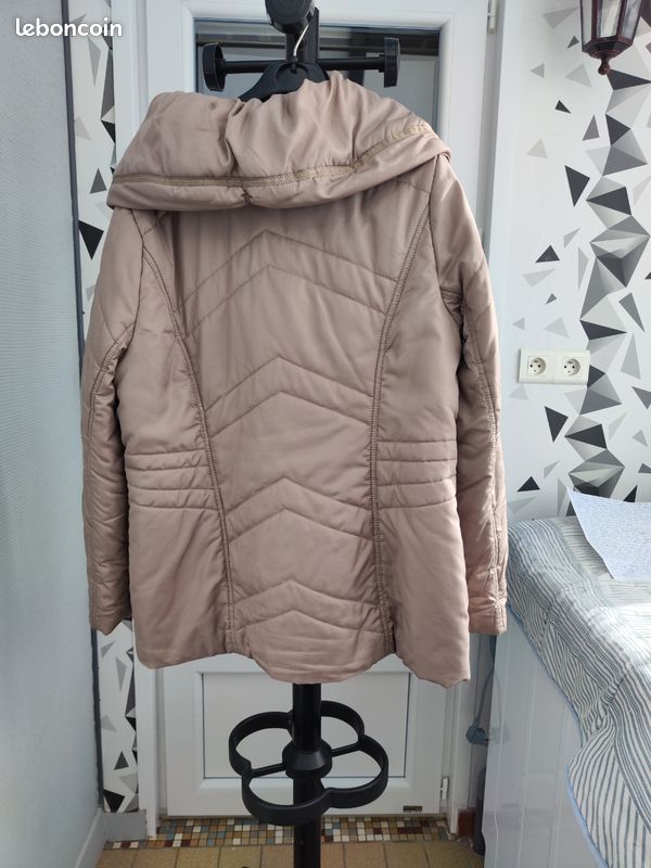 Belle veste pour l hiver forme doudoune Vêtements
