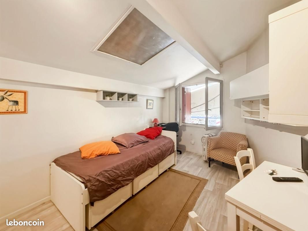 Appartement 2 pièces 17 m² · à Mont-de-Marsan · 17 m² · 330 €